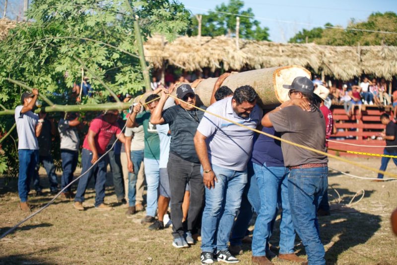 Arranca feria en la colonia Miguel Borge de Kantunilkín.