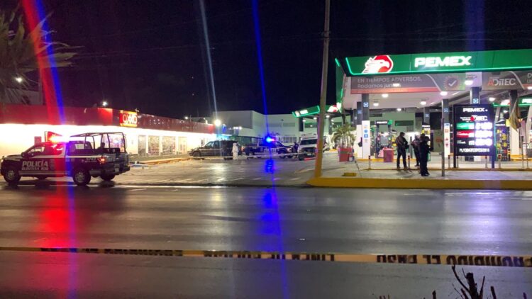 Asesinan a hombre en el interior de tienda de conveniencia en Cancún