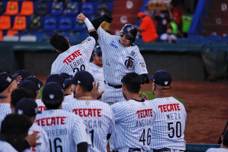 Cerrado juego entre Pericos y Tigres en el Beto Ávila