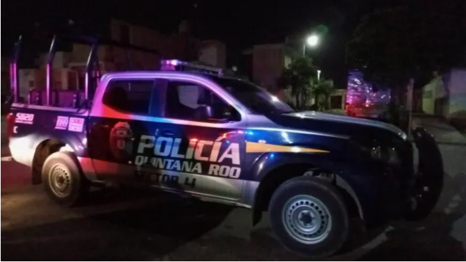 Dejan cuerpo embolsado en Villas del Mar 3 en Cancún