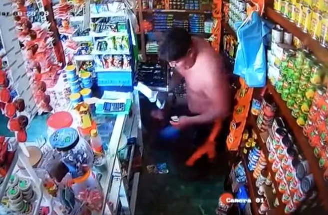 Detienen a ladrón que agredio a una joven durante un asalto en Cozumel
