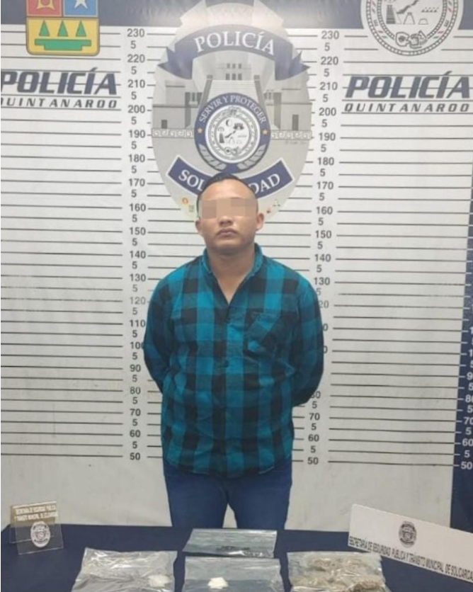 detienen a narcomenudista en playa del carmen