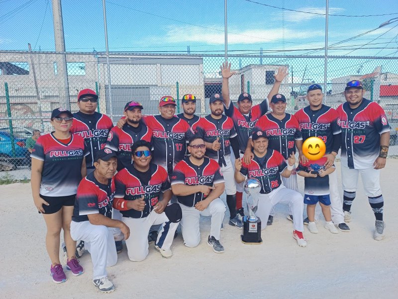 ERIKA CASTILLO APOYANDO SIEMPRE AL DEPORTE