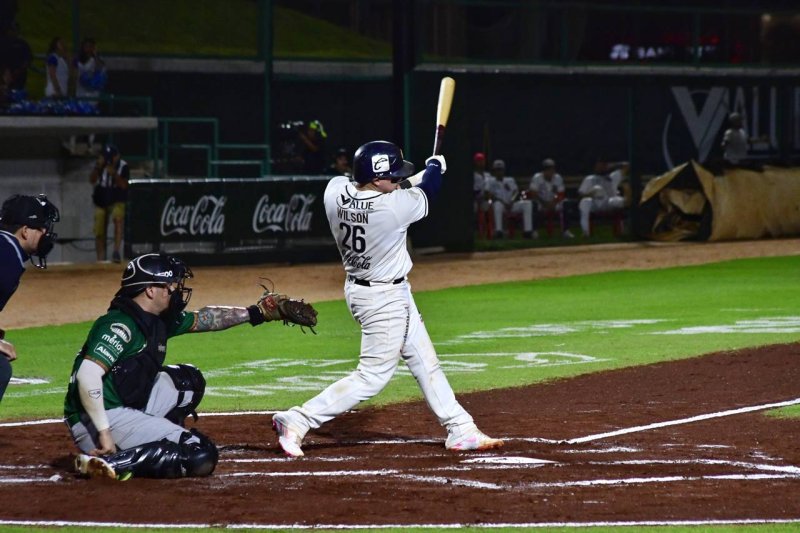 Espectacular Walkoff de Tigres en el cuarto de la serie