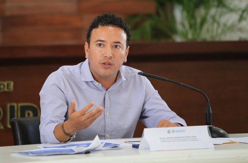 Exhorta gobierno de Solidaridad a regularizar comercios en Villas del Sol