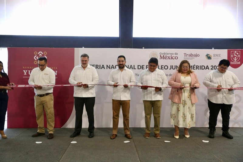 Gobierno del Estado conecta a empresas con talento local