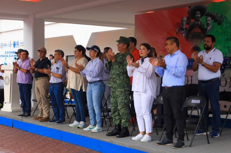 Gran participación en el CXII Aniversario de la Revolución Mexicana