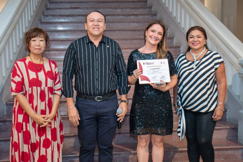 Inaugura la FPMC exposición pictórica “Alma de Agua”, de la artista Leydi Marí, “Hilariana”