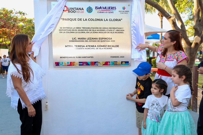 Mara Lezama preside entrega de espacios renovados en Isla Mujeres