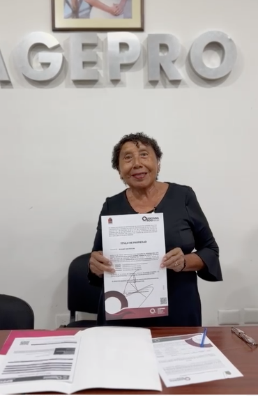 Más familias en Chetumal logran certeza jurídica sobre su patrimonio