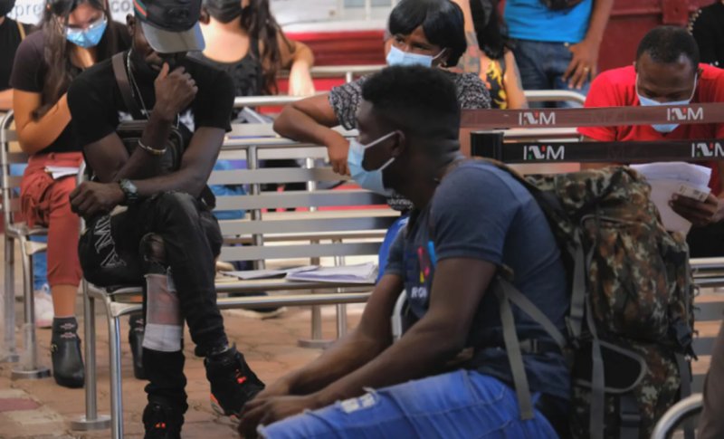 Migrantes haitianos evidencian la falta de un refugio en Cancún