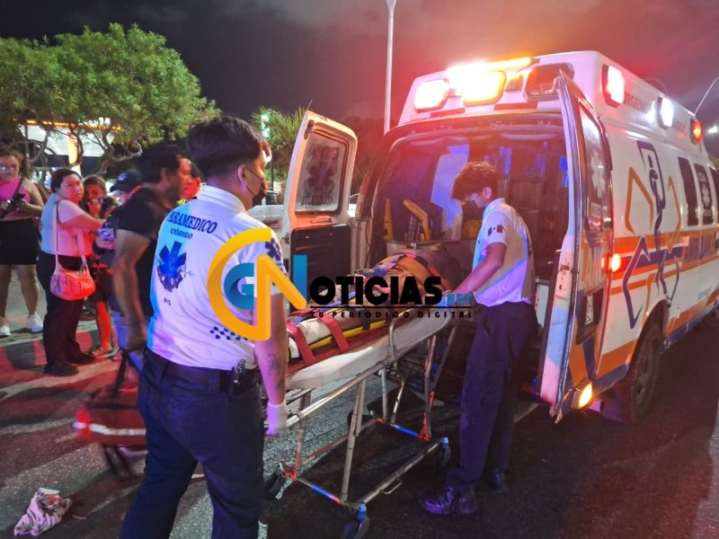 Motociclista fue llevado grave a hospital al ser impactado por vehículo