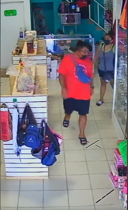 COMERCIANTES DE LEONA VICARIO ALERTAN A LA POBLACIÓN EN GENERAL A TENER CUIDADO CON DOS PERSONAS AMANTES DE LO AJENO
