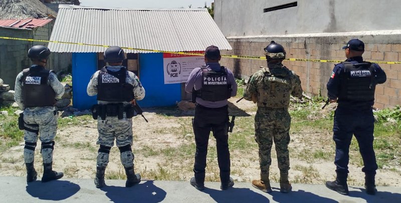 Cumplimenta Grupo Interinstitucional cinco órdenes de cateos en Othón P. Blanco, Tulum y Cozumel; aseguran drogas y un arma de fuego