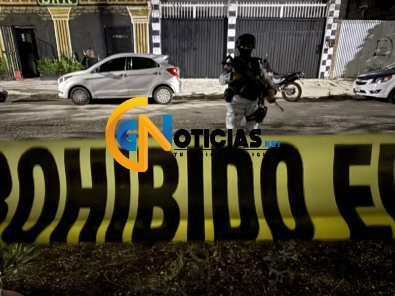 Autoridades complementan órdenes de cateo a dos bares en colonias populares de la ciudad, los operativos tomaron por sorpresa a los trabajadores de ambos establecimientos