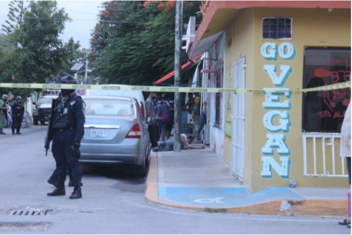 VIOLENCIA A TODA HORA EN TULUM: Atacan sicarios una tortillería con saldo de un muerto y tres heridos (actualización)