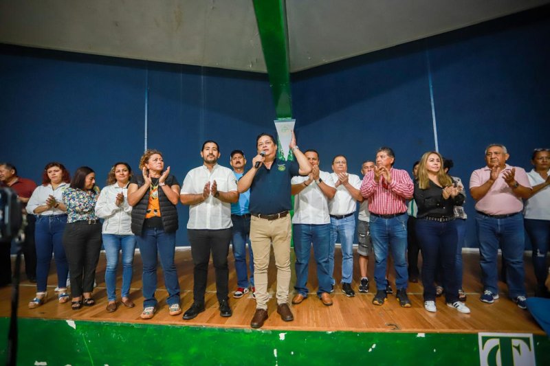 Rubén Carrillo regresa al frente del sindicato de taxistas de Cancún y reafirma su compromiso con la base trabajadora