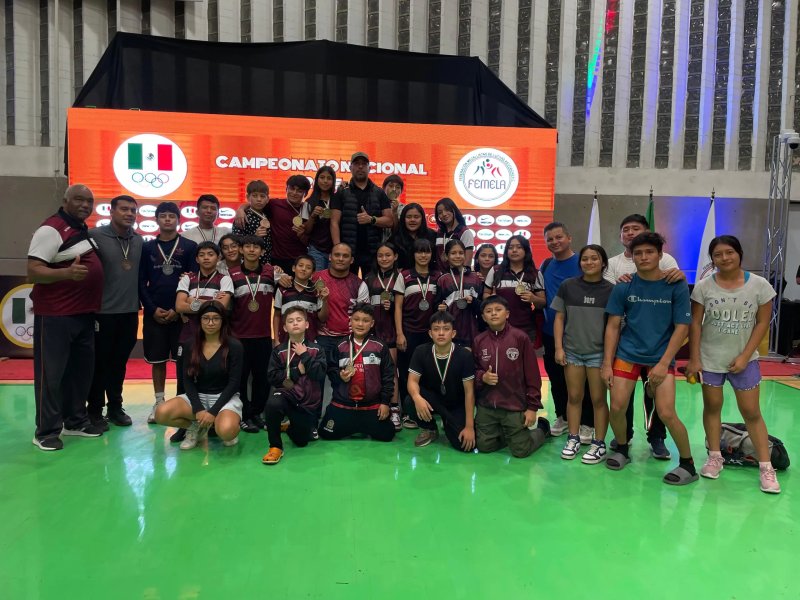 Conquistan luchadores quintanarroenses un total de 20 medallas en el Campeonato Nacional 2025: CODEQ