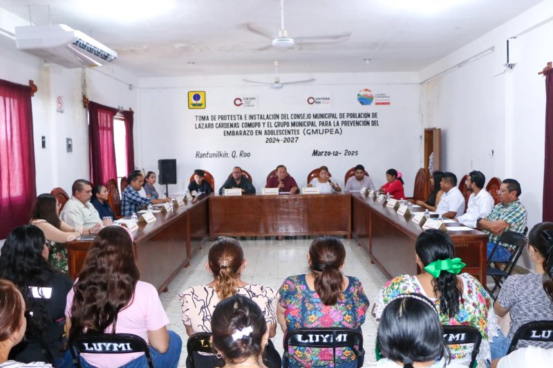 Nivardo Mena preside el Consejo Municipal de Población y el Grupo para la prevención del Embarazo en Adolescentes.