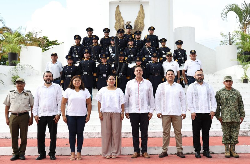 Gobierno del Estado rinde homenaje por el 204 aniversario de la Consumación de la Independencia de México