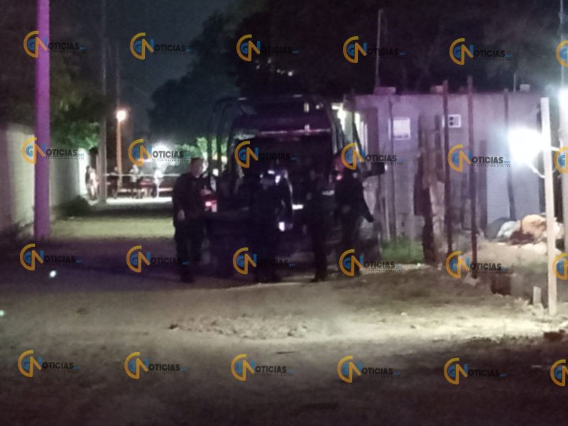 La noche se tiñó de violencia en la colonia La Colina , región 246, cerca del fraccionamiento Aloja y la conocida “curva de la muerte”