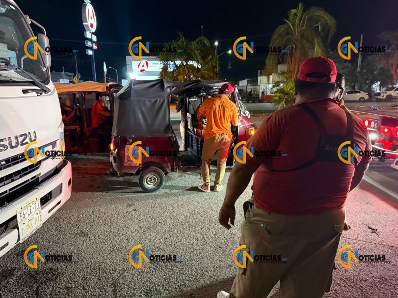 Un abusado operador de una grúa y motaxistas arman relajo en la región 248, todo por un rayón que para el afectado costaba un dineral