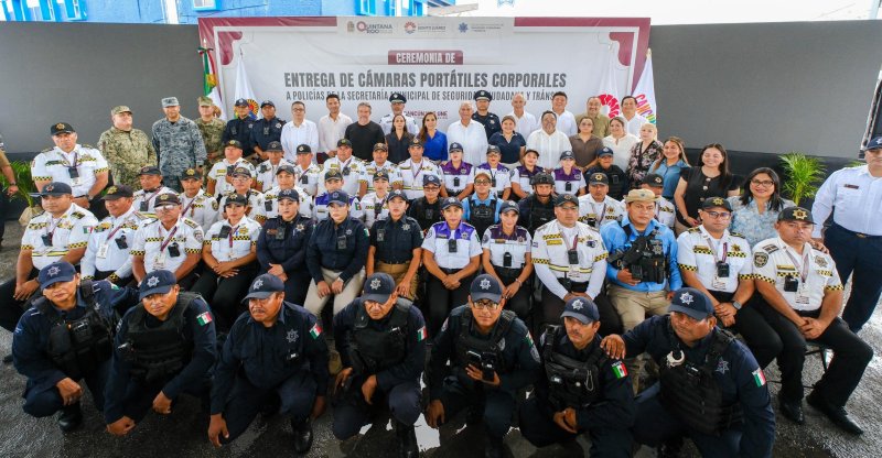 Entregan Mara Lezama y Ana Paty Peralta, 725 cámaras corporales a la policía de Benito Juárez para reforzar seguridad y transparentar la actuación policial