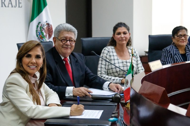 Para proteger a los trabajadores, Mara Lezama firma convenio con Tribunal Federal de Conciliación y Arbitraje