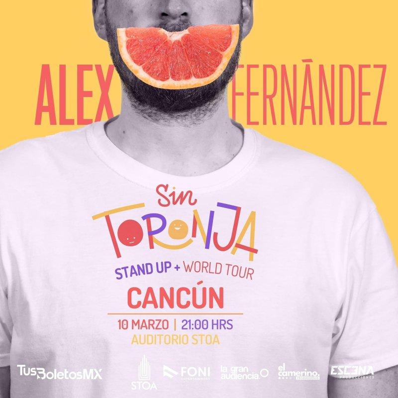 Alex Fernández presentando: “Sin Toronja Stand Up + Tour”,🍊 un show que va de la risa a la empatía y se centra, en la salud mental. 😂🧠🙌