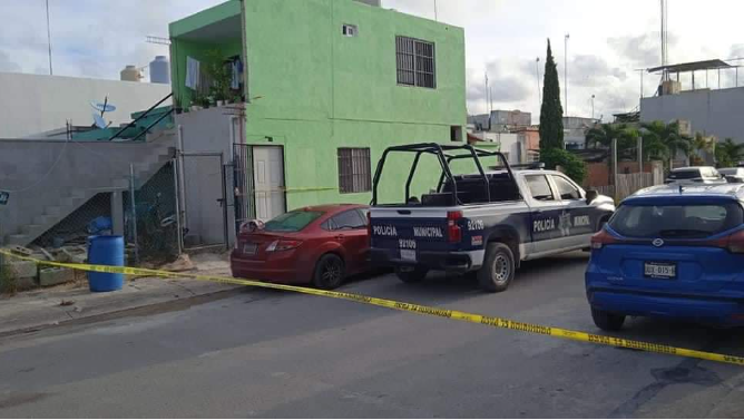 𝗦𝘂𝗷𝗲𝘁𝗼 𝗶𝗻𝘁𝗲𝗻𝘁ó 𝘀𝘂𝗶𝗰𝗶𝗱𝗮𝗿𝘀𝗲 𝗰𝗼𝗻 𝘂𝗻 𝗱𝗶𝘀𝗽𝗮𝗿𝗼 𝗲𝗻 𝗹𝗮 𝗰𝗮𝗯𝗲𝘇𝗮 𝗲𝗻 𝘀𝘂 𝘃𝗶𝘃𝗶𝗲𝗻𝗱𝗮 𝗲𝗻 𝗧𝘂𝗹𝘂𝗺