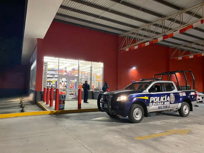 Otro asalto a mano armada… ahora le toco a Autozone De La Avenida López Portillo En Cancún