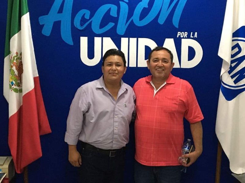 PANISTAS DE COZUMEL MANIFIESTAN RESPALDO A NIVARDO MENA
