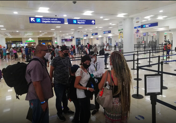 Para hoy, 365 las operaciones programadas en el aeropuerto de Cancún