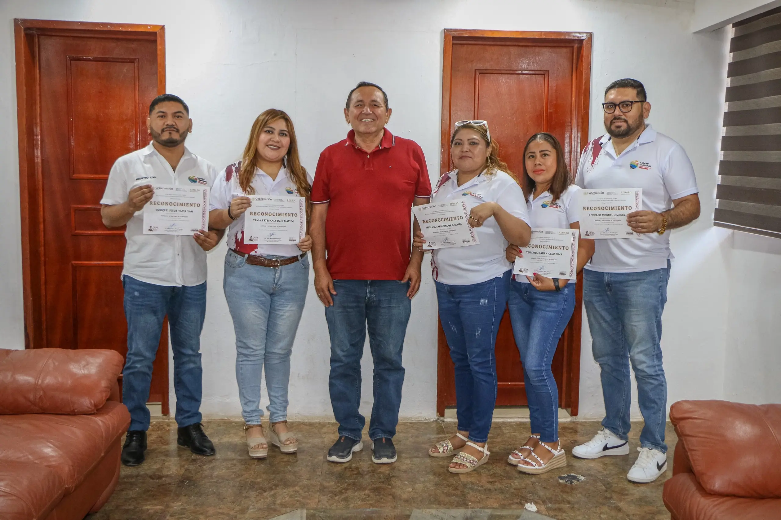 Participan funcionarios del registro civil en curso “situaciones de extranjería”.