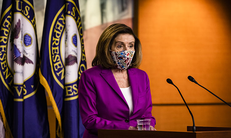 Pelosi pide a militares que quiten a Trump el control de las armas nucleares