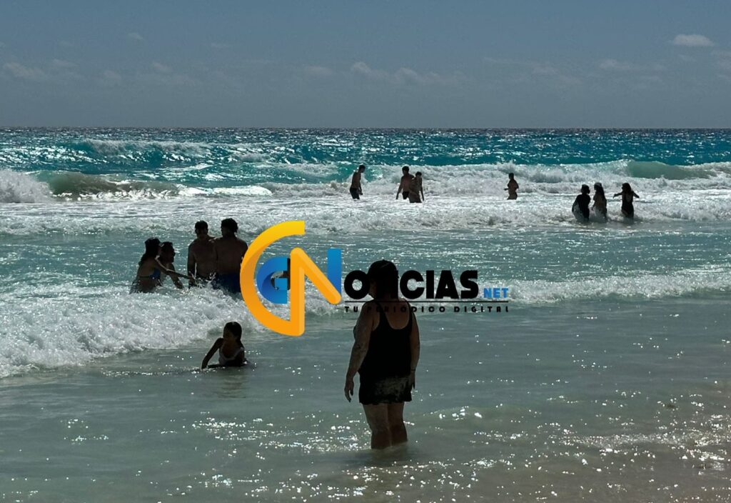 Playas de Cancún tras sismo registrado en Costas de Honduras