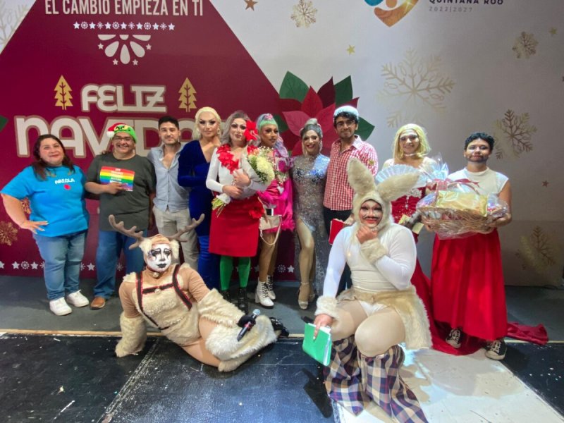 Queertana Roo celebra la “Navidrag 2022” en Chetumal.