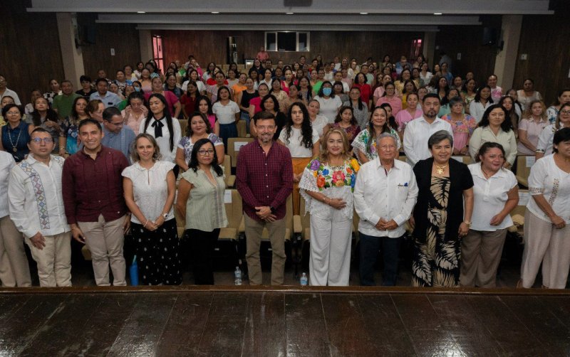 Reafirma Gobierno del Renacimiento Maya su impulso a la educación  desde la primera infancia