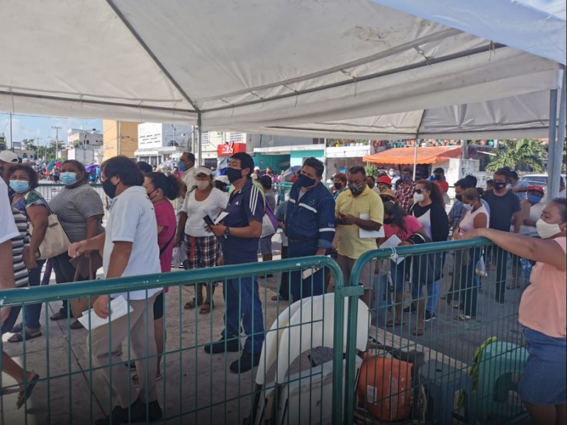 Reinicia en orden la vacunación contra la COVID-19 en Cancún